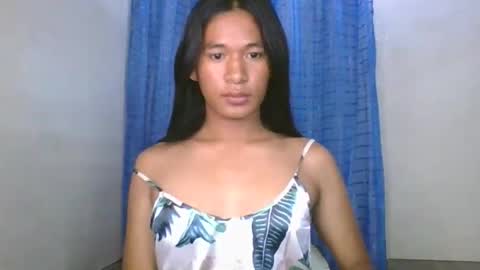 Snapshot of oliviaslut69 chatting on November 19, 4:12 am oliviaslut69 online show from November 19, 4:12 am