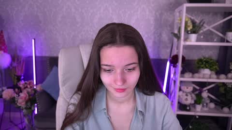 Snapshot of olivkablush chatting on January 13, 6:49 am Olivia online show from January 13, 6:49 am