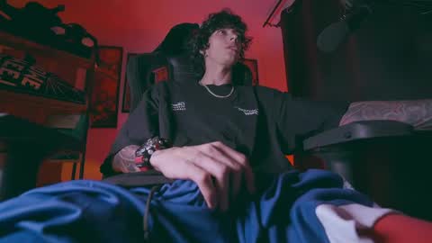     online show from March 18, 2:26 am