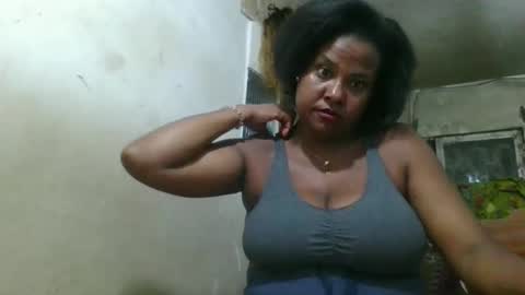 olyvienne90 online show from November 25, 8:42 pm