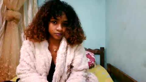 omegah05 online show from July 8, 6:45 pm