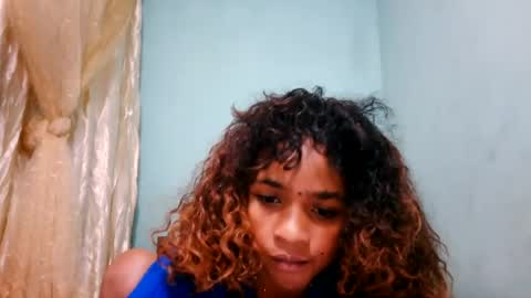 omegah05 online show from July 11, 7:27 pm