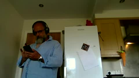 Snapshot of omegaspace666 chatting on June 21, 2:52 pm omegaspace666 online show from June 21, 2:52 pm