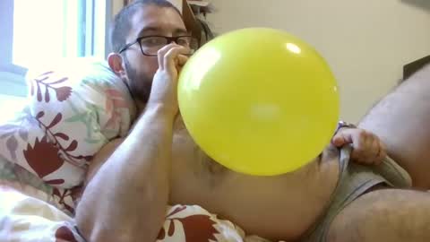 Snapshot of omri775ihoh chatting on December 4, 9:51 am omri775ihoh online show from December 4, 9:51 am