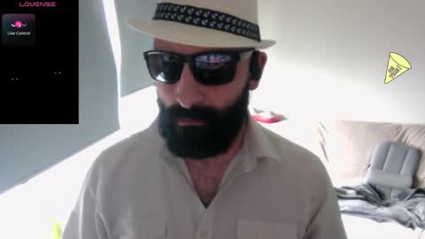 ona nisme online show from June 8, 3:12 pm