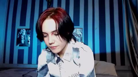 onaloon online show from October 20, 7:42 am