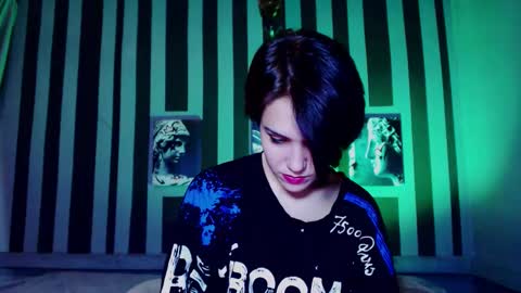 Snapshot of onaloon chatting on February 11, 2:27 am onaloon online show from February 11, 2:27 am