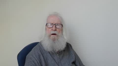 Snapshot of onanister chatting on March 20, 8:30 am Somewhere over the rainbow online show from March 20, 8:30 am