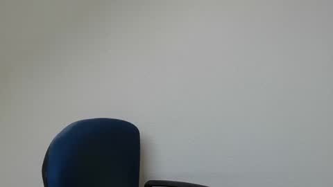 Snapshot of onanister chatting on March 23, 7:56 am Somewhere over the rainbow online show from March 23, 7:56 am