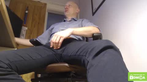 Snapshot of one_balled_wonder chatting on February 26, 5:23 pm one balled wonder online show from February 26, 5:23 pm