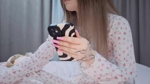 Eva online show from December 21, 12:23 pm