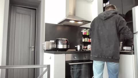 couple Lu sexy chick in middle and Jimmyblonde our friend Brianglasses online show from March 8, 1:36 pm