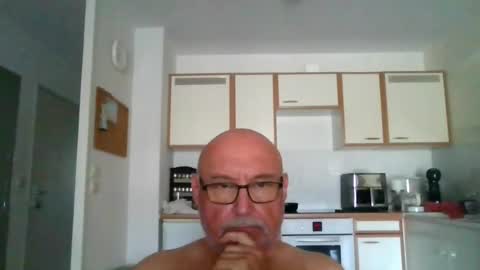 Onemoretimebis online show from July 29, 9:29 am