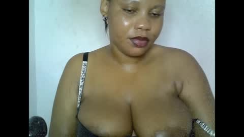 oneofdbestchubbygaloncb online show from May 29, 6:28 pm