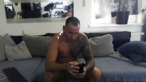 Snapshot of onepussycock chatting on July 25, 7:06 am .....mICha..... online show from July 25, 7:06 am