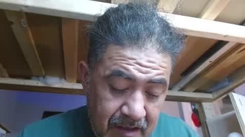 Snapshot of onewayallday chatting on October 15, 10:37 am onewaykenny online show from October 15, 10:37 am