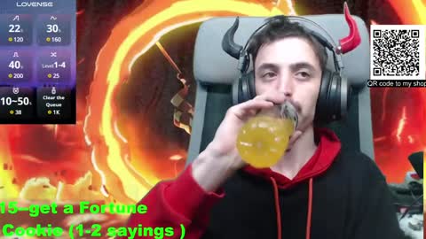 Snapshot of oni_hoshi chatting on December 12, 7:15 pm Oni hoshi online show from December 12, 7:15 pm