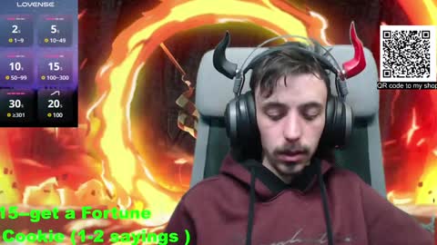 Snapshot of oni_hoshi chatting on December 22, 8:03 pm Oni hoshi online show from December 22, 8:03 pm