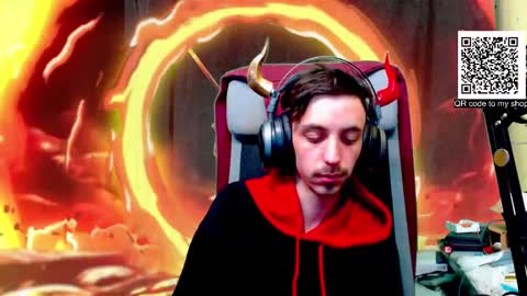 Snapshot of oni_hoshi chatting on March 10, 7:50 pm Oni hoshi online show from March 10, 7:50 pm