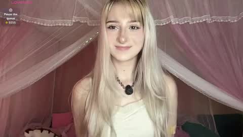 Eva online show from May 6, 8:08 am