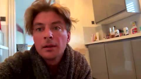 onlyloveyoutwice2016 online show from March 25, 8:20 am