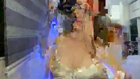 onlyprincess142325 online show from December 14, 9:36 am