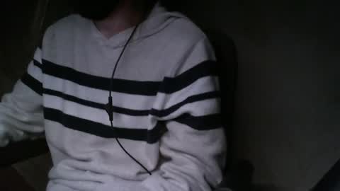 Snapshot of onoffloop chatting on January 18, 9:34 am onoffloop online show from January 18, 9:34 am