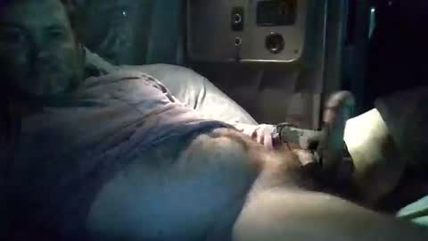 Snapshot of onthemove03 chatting on March 16, 5:24 am onthemove03 online show from March 16, 5:24 am