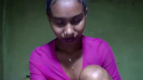 Snapshot of oolyette chatting on October 10, 1:54 pm oolyette online show from October 10, 1:54 pm