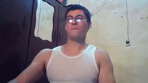 oomaurooo online show from January 14, 2:06 am