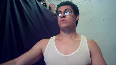oomaurooo online show from August 7, 7:32 am