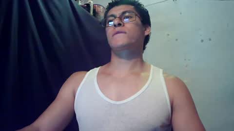 oomaurooo online show from August 8, 12:35 am