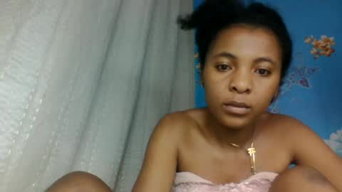 ooooranorosoa online show from June 27, 1:43 am
