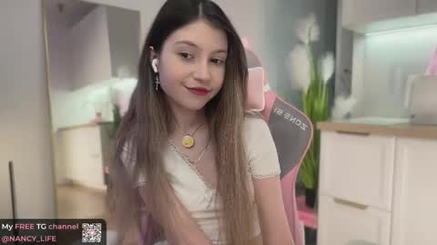 Nancy online show from April 5, 7:22 pm