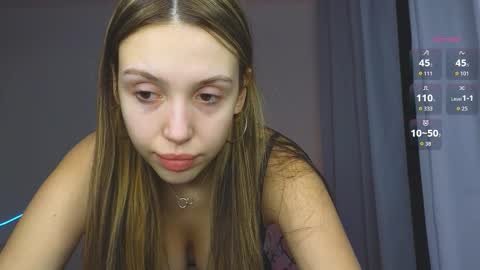 Alice online show from October 10, 4:39 pm