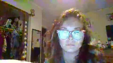 Opening this bitch up online show from April 14, 3:45 am