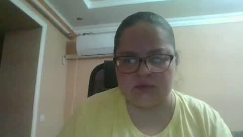 Snapshot of opiumvelour chatting on June 11, 5:22 pm opiumvelour online show from June 11, 5:22 pm