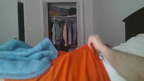 Snapshot of orange22boi chatting on January 26, 3:03 pm orange22boi online show from January 26, 3:03 pm