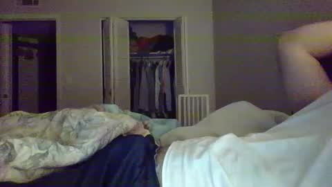 Snapshot of orange22boi chatting on October 14, 3:18 am orange22boi online show from October 14, 3:18 am