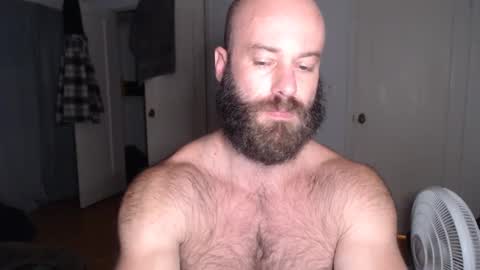 Snapshot of oregon87 chatting on December 7, 1:03 am The Oregon Lumberjack online show from December 7, 1:03 am