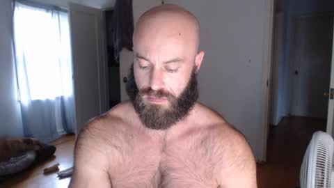 Snapshot of oregon87 chatting on December 11, 12:02 am The Oregon Lumberjack online show from December 11, 12:02 am