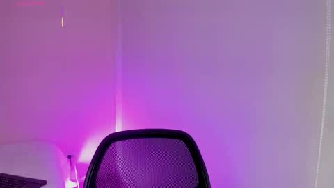 Miss Guzman  online show from February 13, 10:50 pm