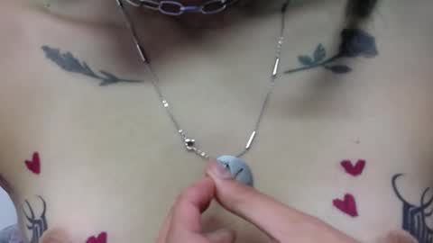 Snapshot of orianna_bodmod chatting on December 27, 9:06 am ORIANNA online show from December 27, 9:06 am