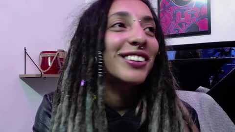 Snapshot of orianna_bodmod chatting on February 4, 3:22 am ORIANNA online show from February 4, 3:22 am