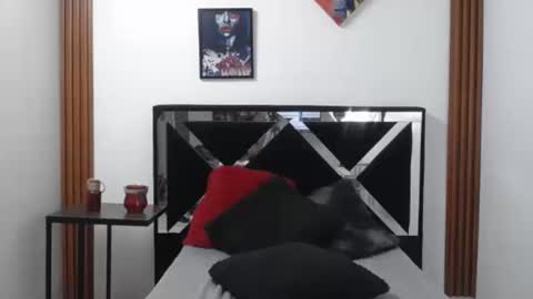 Snapshot of orianna_bodmod chatting on September 10, 9:04 pm ORIANNA online show from September 10, 9:04 pm