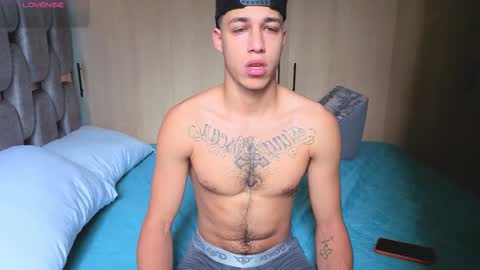 Orionblaze 69  online show from December 5, 6:59 pm