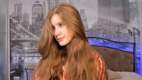 Snapshot of orivienne chatting on September 11, 7:08 am Dolores online show from September 11, 7:08 am