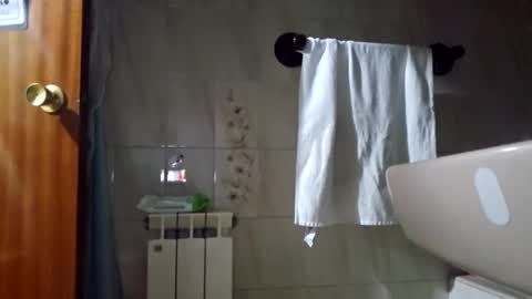 orlandovilla48 online show from October 26, 3:40 pm