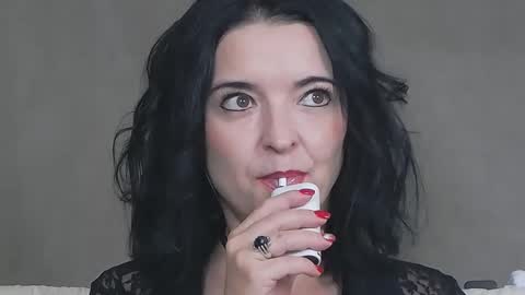 Snapshot of ortensialady76444316 chatting on January 2, 4:52 am Ortensialady online show from January 2, 4:52 am