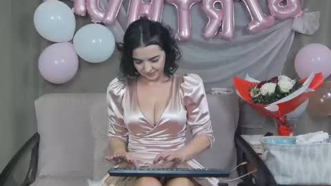 Snapshot of ortensialady76444316 chatting on January 31, 7:08 pm Ortensialady online show from January 31, 7:08 pm